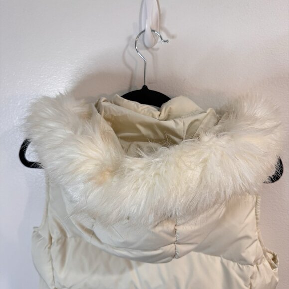 Vintage Y2K Gap Vest Womens M Puffer Down Quilted Faux Fur Hood Zip Snap - Picture 6 of 11